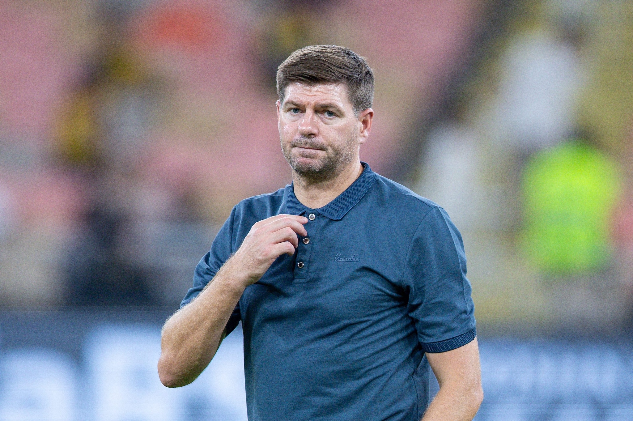 Gerrard rischia l’esonero in Arabia: i giocatori scoprono gli allenamenti strani!