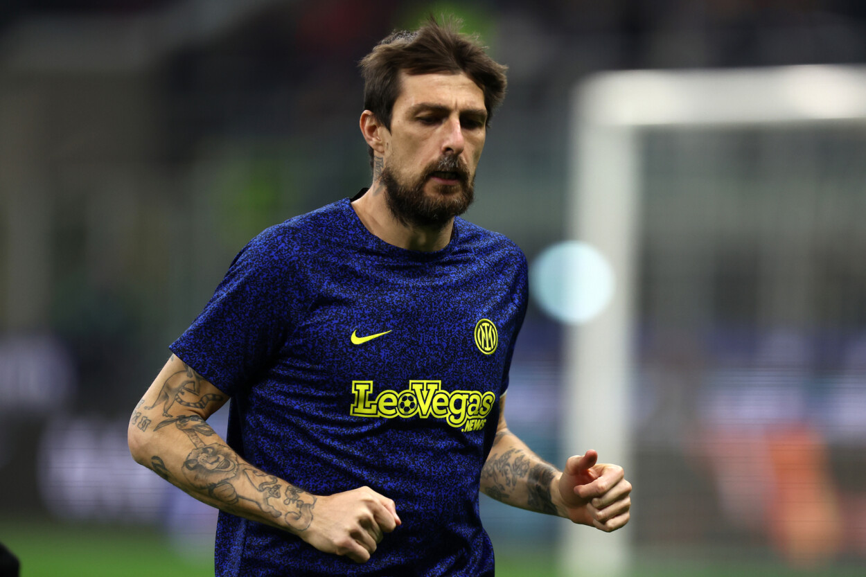 Infortunio Acerbi: scopri quante partite salterà con l’Inter!