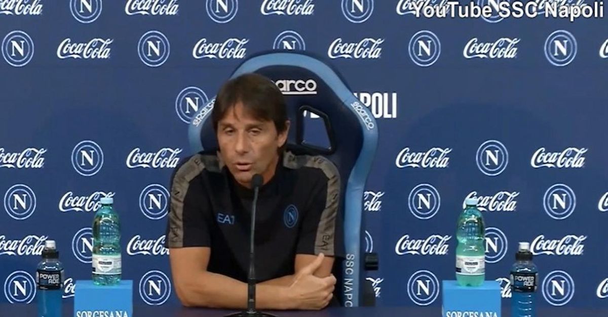 Napoli, Conte: Scudetto? Concentriamoci sul lavoro e ignoriamo le distrazioni