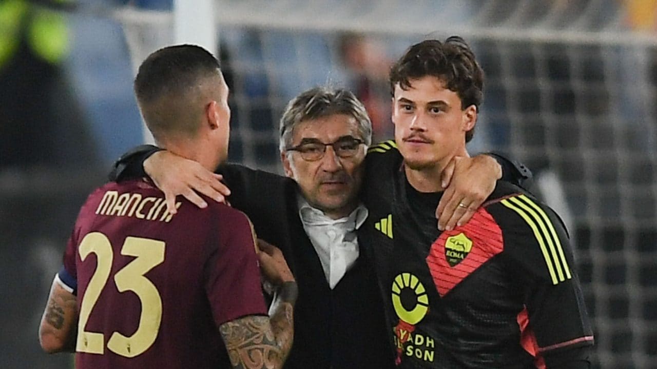 Juric sceglie con chi tenersi la Roma: Mancini abbracciato, Pellegrini e Cristante “scelta tecnica” – Scopri i dettagli!