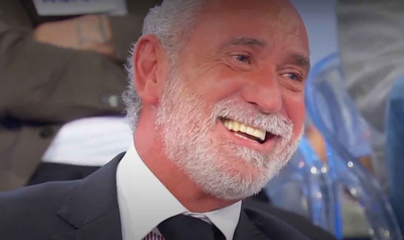Maurizio: il misterioso cavaliere del trono Over di Uomini e Donne – età, lavoro e segreti su Sabrina e Monica