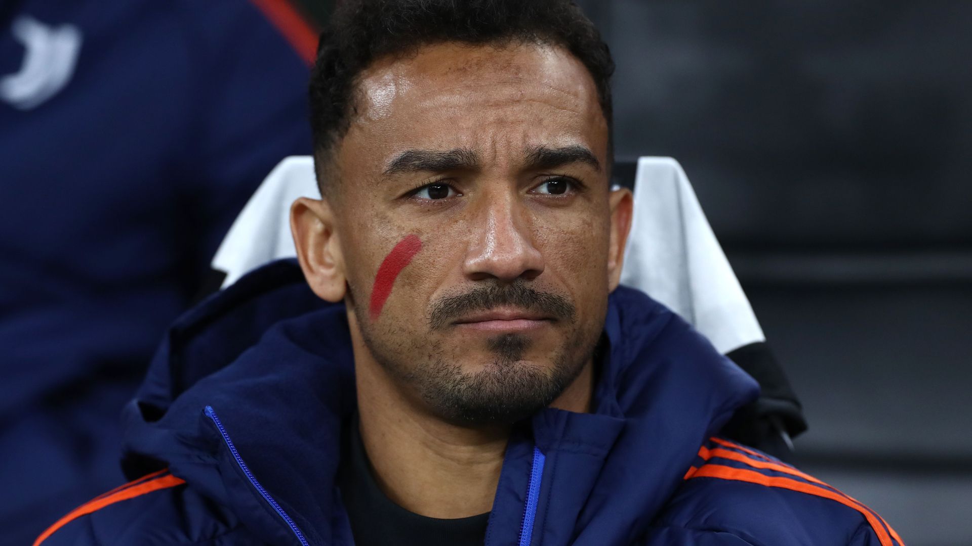 Danilo potrebbe lasciare la Juventus per il Napoli: la sorpresa di calciomercato! Scopri le ultime sul trasferimento.