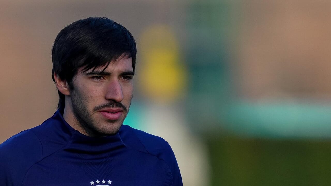 Calciomercato Juventus: la folle idea per Tonali! Due cessioni decisive per l’ex milanista.