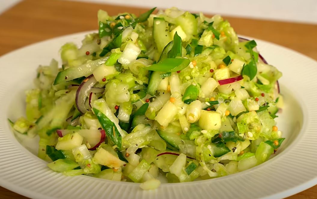 Questa insalata notturna: leggera, nutriente e solo 280 Kcal!
