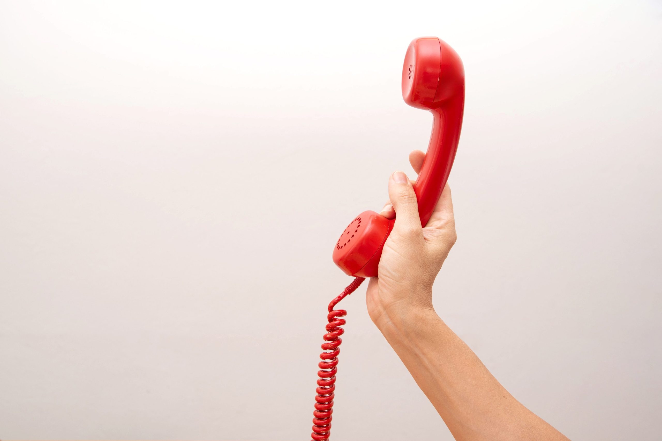 Telefonate mute: scopri perché i call center interrompono le chiamate in fretta