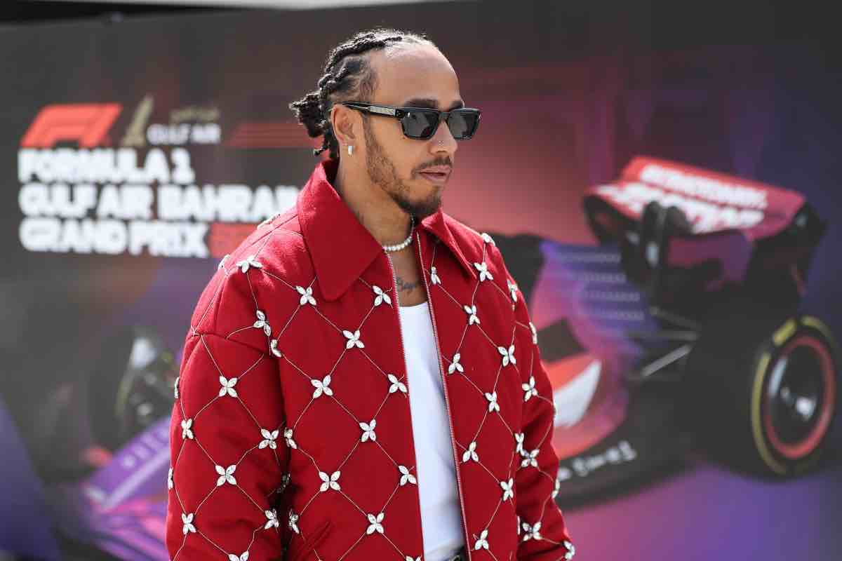 Ferrari in ansia: il ritiro di Hamilton fa esplodere una bomba!